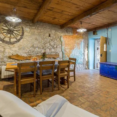 House Marconi With Private Pool 4* Labin (Istria)